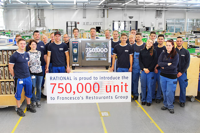 Der 750.000sten Combi-Dämpfer von Rational geht an die Francesca’s Restaurants Group in den USA. Foto: Rational