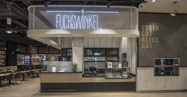 Das Unternehmen Aichinger hat bisher zahlreiche Ladenbau- und Handelsgastronomie-Projekte für Edeka zusammen mit Fachhändlern realisiert und soll laut einem Medienbericht ab dem 1. Januar zum Handelskonzern gehören. Foto: Aichinger