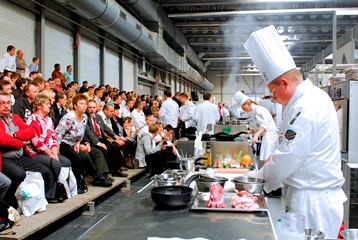 Wie in den Vorjahren, wird auf der Inoga auch in diesem Jahr wieder um die Wette gekocht. Zwei Wettbewerbe versprechen spannende und kulinarische Abwechslung. Foto: Messe Erfurt GmbH