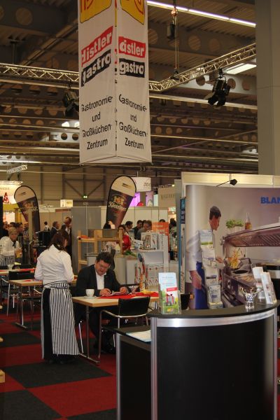 Die Fachmesse Inoga, die parallel zu der IKA-Olympiade besucht werden konnte, überzeugte mit zahlreichen Ausstellern wie beispielsweise dem Fachhändler DG Distler Gastro aus Erfurt. Auf dem Stand präsentierte sich unter anderem Blanco.