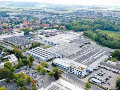 Das 80-jährige Jubiläum ist weit mehr als ein Anlass zum Rückblick. Es sei eine Bestätigung des eingeschlagenen Weges und zugleich Ansporn, die Zukunft professioneller Küchen aktiv mitzugestalten, betont MKN. Dafür wird auch immer wieder in den Produktionsstandort in Wolfenbüttel investiert.